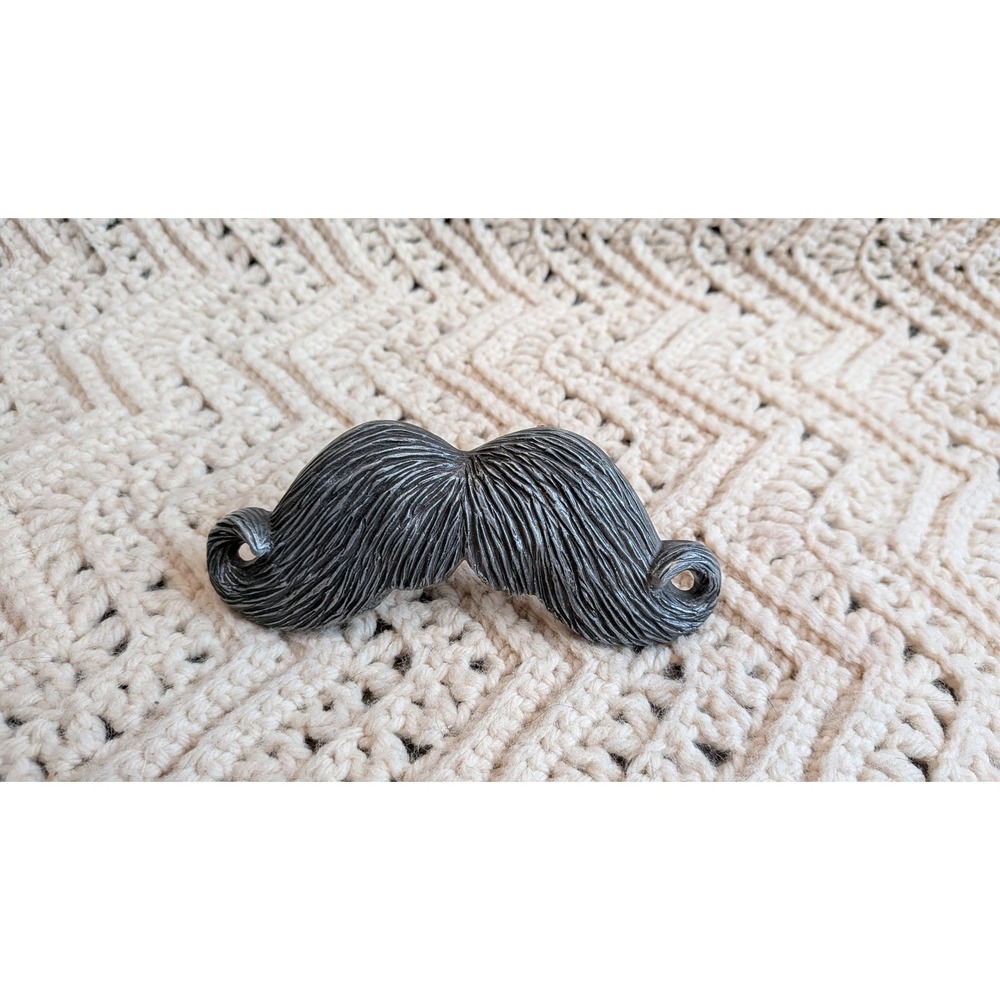 Rock Rebel Mustache Belt Buckle Silver Tone Handlebar Novelty Retro Accessory